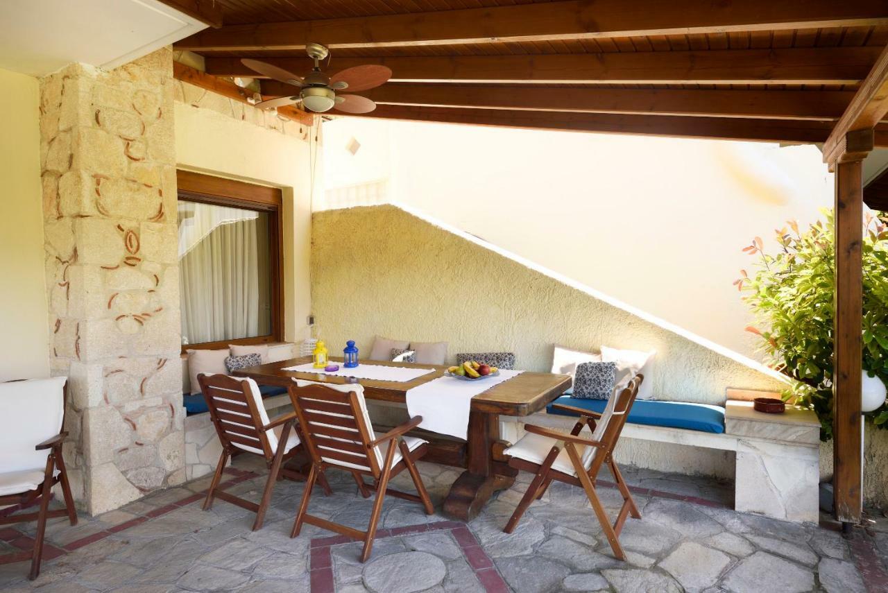 Sani Beach Villa エクステリア 写真